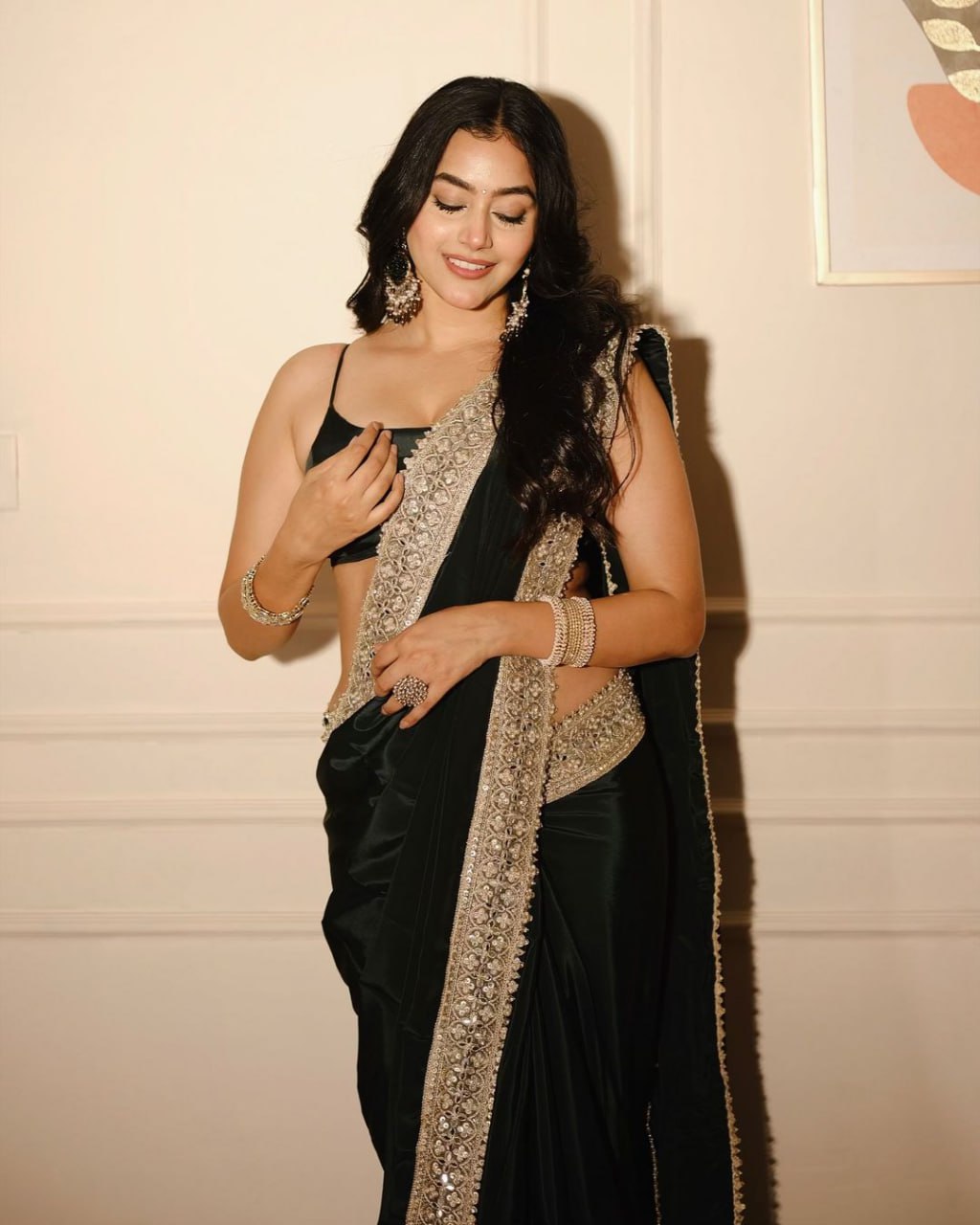 Designer Vichitra Silk Saree, Heavy Embroidery Sequence & Coding Lace Border Mono Thai Silk Blouse