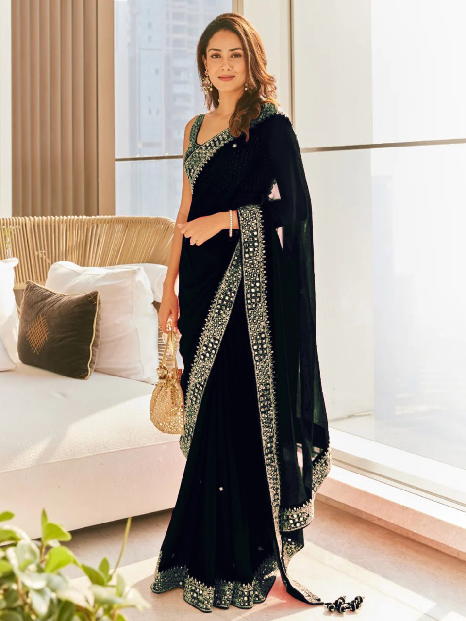 Beautiful Fancy Heavy Georgette Fancy Dori Thread & Sequence Work Saree With Blouse