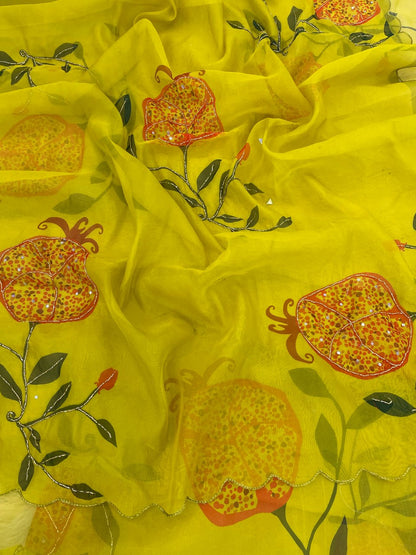 Soft Organza Digital Print Saree With Full Handwork And Border Stitched Silk Blouse