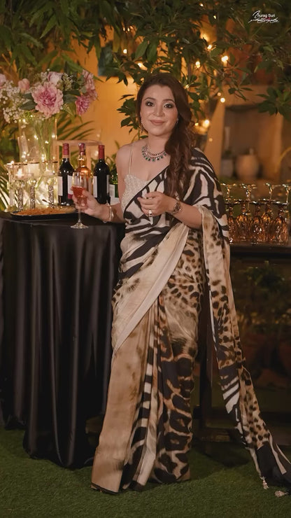 Woman's beautiful Vichitra Silk, Soft Vichitra Digital Prints Work Saree